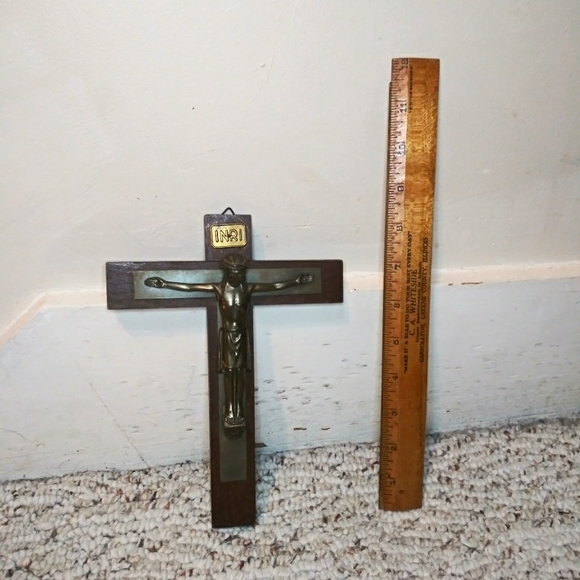 Antique Wood & Brass Small Wall Hanging Crucifix Made In Germany - Picture 9 of 10